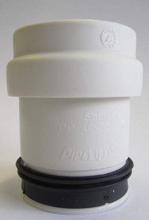Pipelife Smartline PP verloopstuk met 1 koppelstuk en 1 mof D 40 x D 32 wit